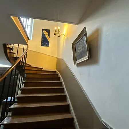 Le Pasteur Danseur 3*