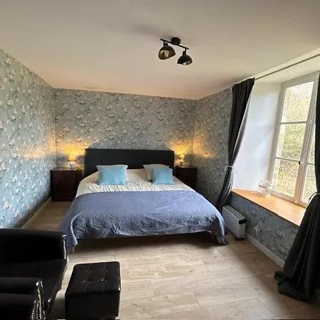 Le Pasteur Danseur Bed & Breakfast Graffigny-Chemin