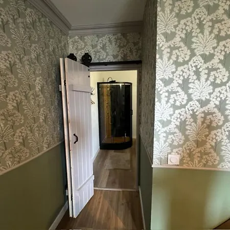 Le Pasteur Danseur Bed & Breakfast *