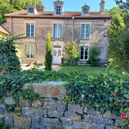 Le Pasteur Danseur Bed & Breakfast